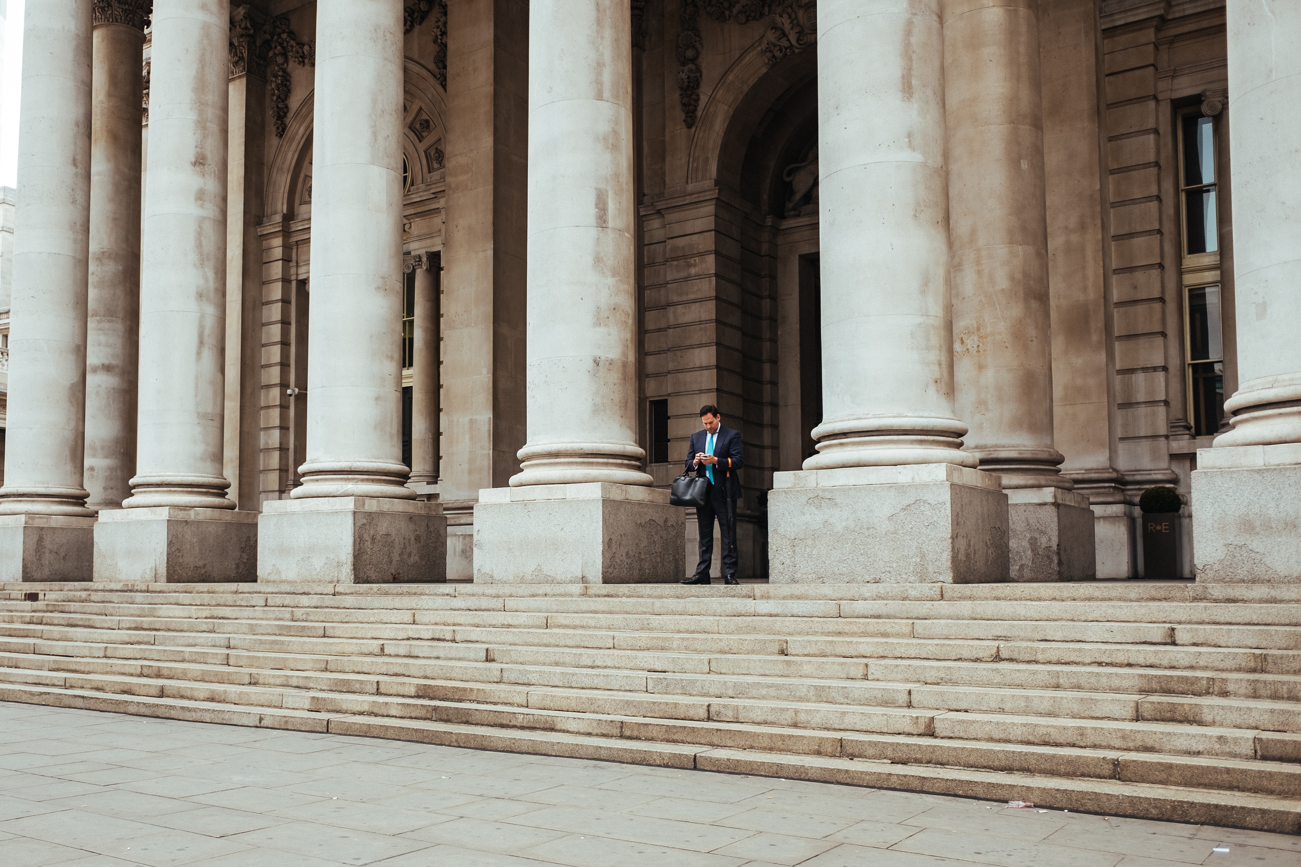 robert-bye-431762-unsplash