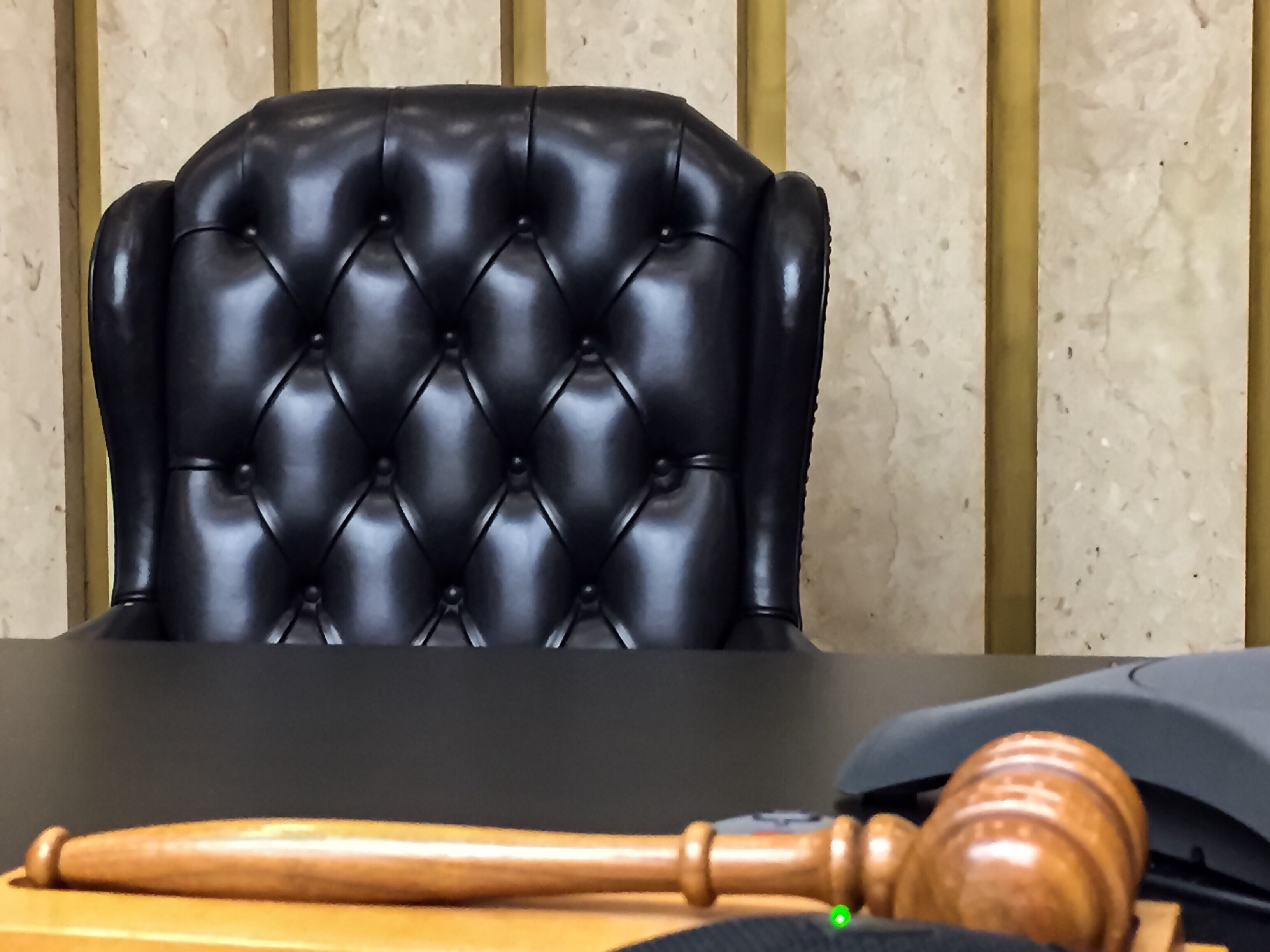 the-judge-seat-approaching-the-bench-american-court-system-justice-for-all-a-seat-to-fill-crime_t20_NQKg4Q
